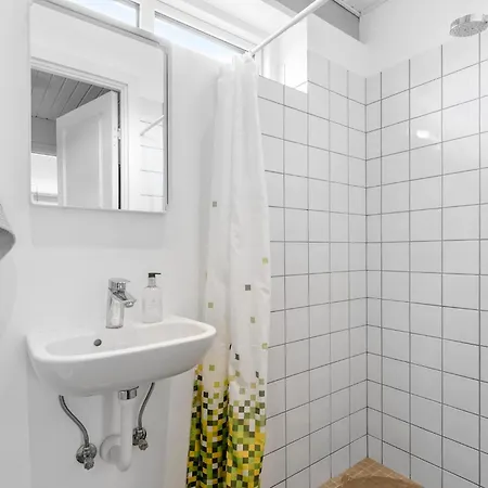 Awesome In With Kitchen Semesterbostad *