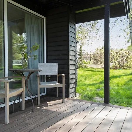 Дом отдыха Awesome In With Kitchen